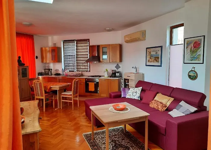 Вилла Jasmin Ахелой